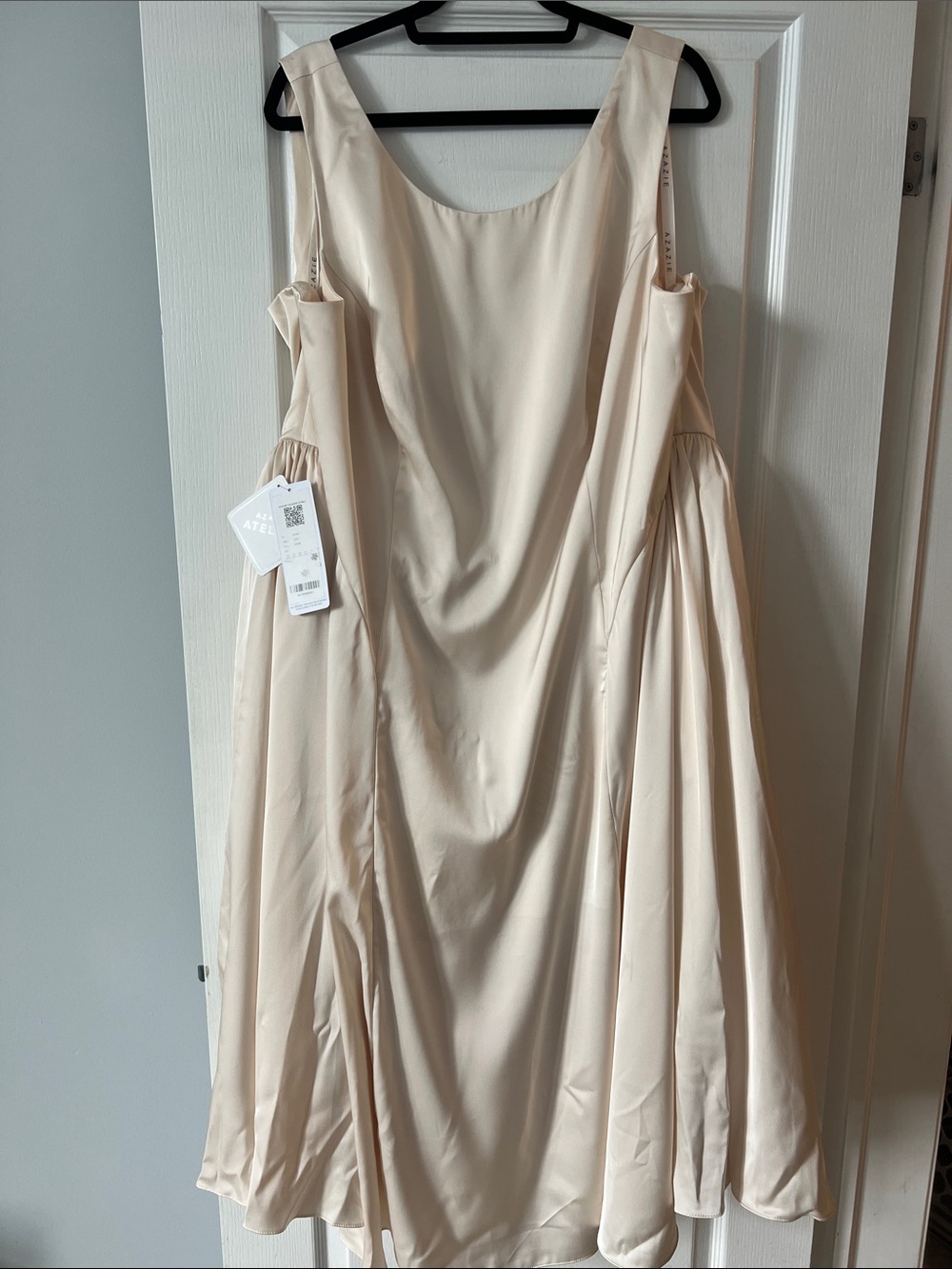AZAZIE ATELIER - Ivory Cream Satin Dress
